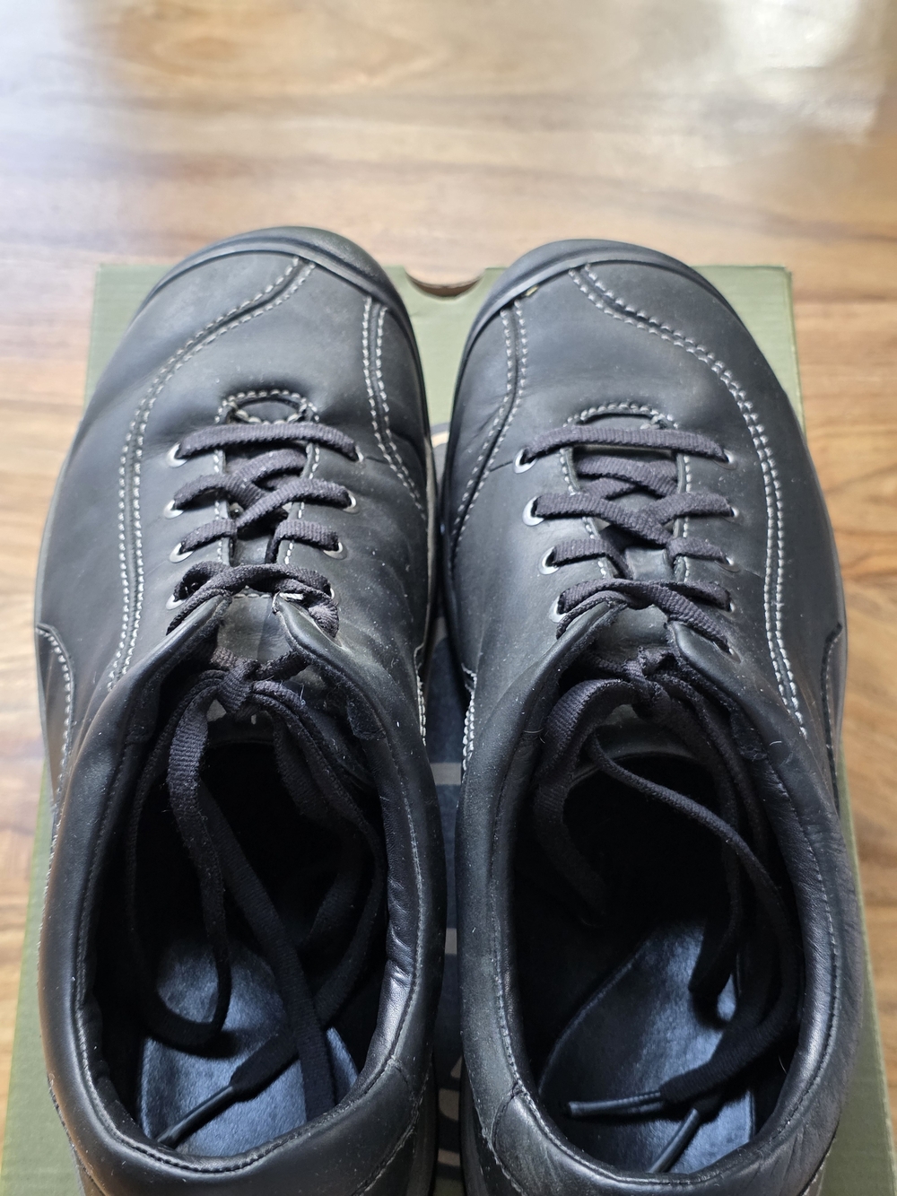 KEEN Presidio Il women's low-profile oxford lace-up walking shoe- Size 10.5 - Picture 3 of 8